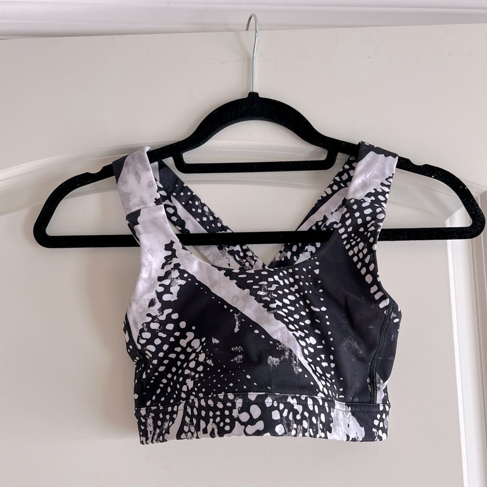 Lululemon Thick Strapped Sports Bra
